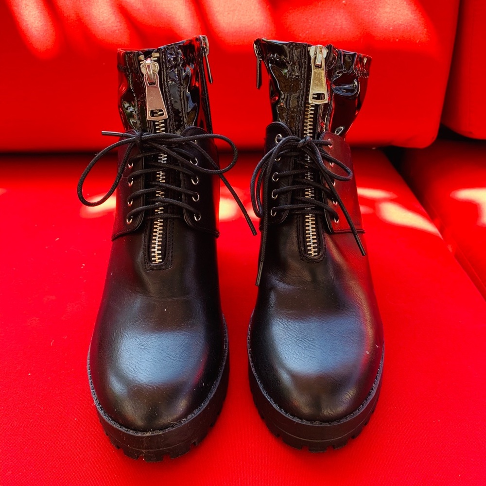 Boots!!! - Picture 2 of 6